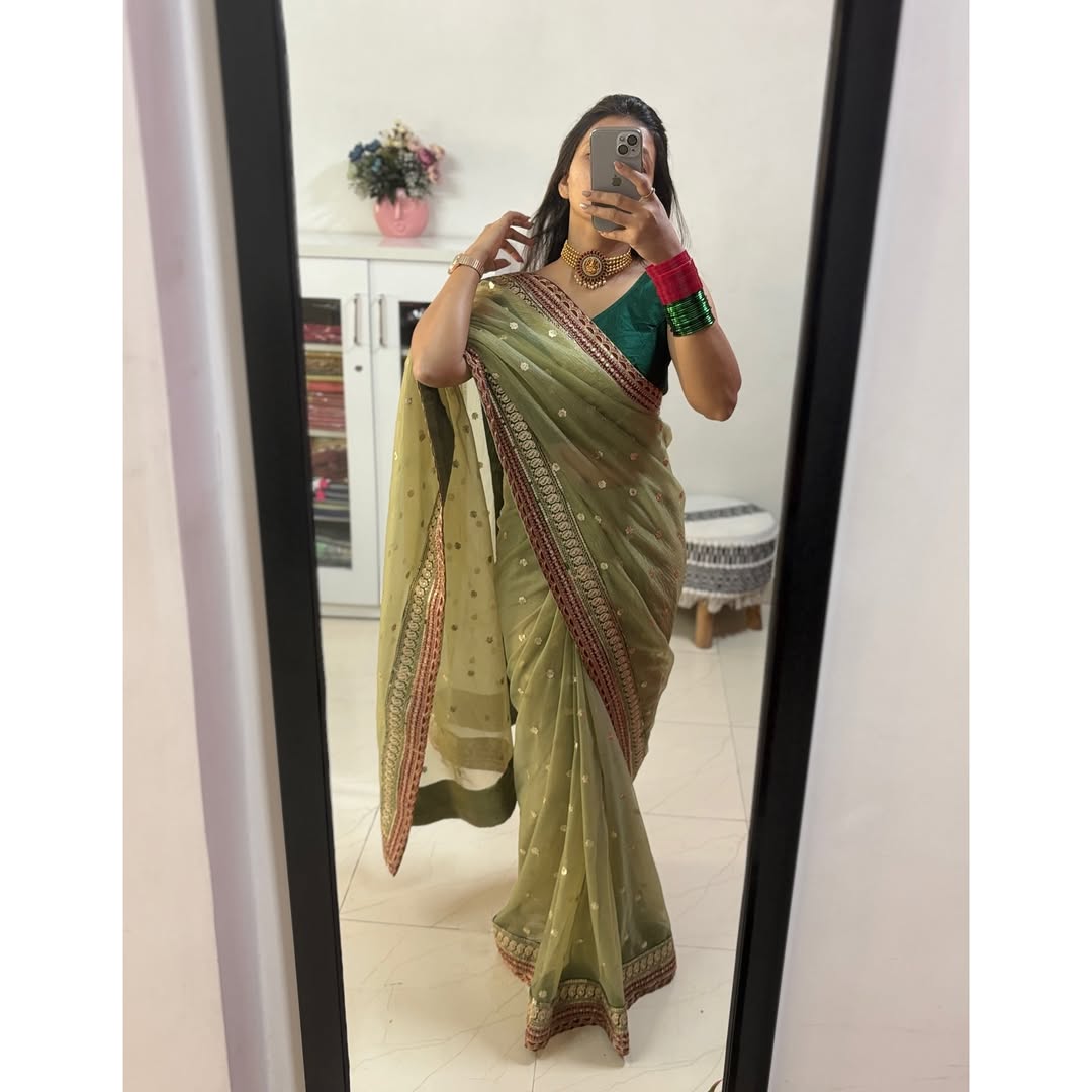 ✨KHUSHI✨